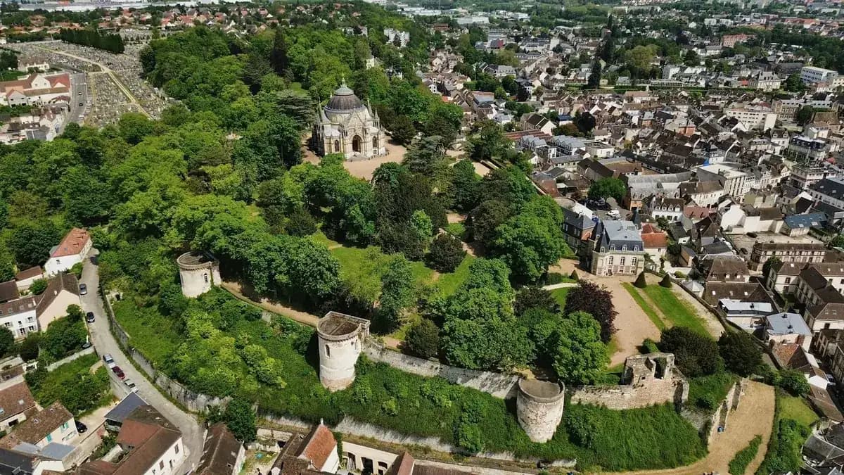 Vue de Dreux — cours d'arabe à Dreux